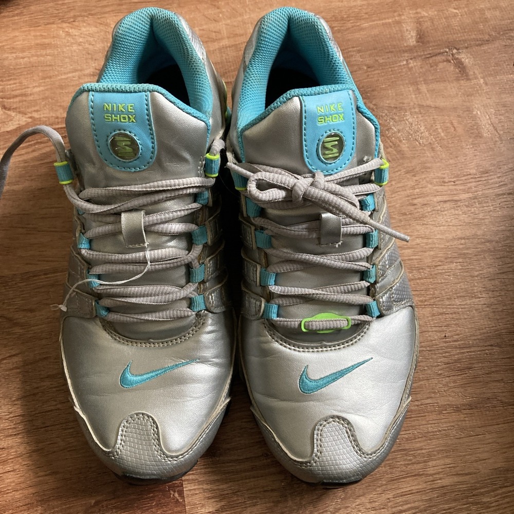 2014 Nike Air Shox NZ Silver Clearwater Lime Sneaker Women Sz 8.5 488312-022 EUC